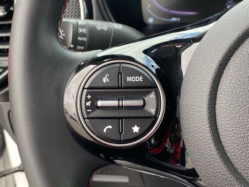 Used 2023 Kia Soul GT-Line FWD image 26