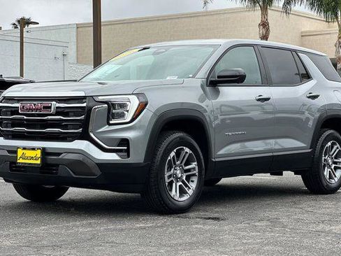 New 2026 GMC Terrain Elevation w/ Technology Package II image 8