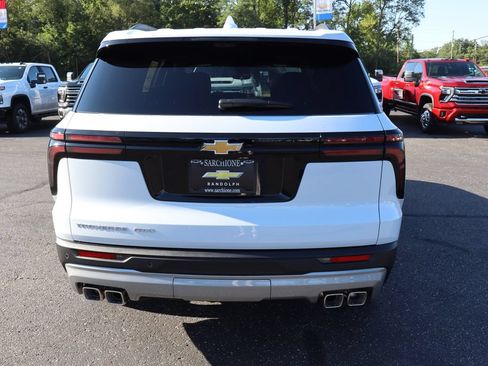 New 2027 Chevrolet Traverse LT w/ Enhanced Driving Package AWD/4WD image 36