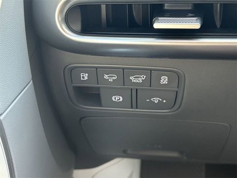 New 2026 Hyundai Ioniq 9 Limited image 27