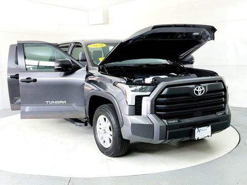 Used 2024 Toyota Tundra SR5 w/ SR5 Convenience Package AWD/4WD image 9