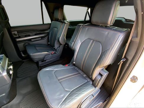Used 2023 Ford Expedition Max Platinum AWD/4WD image 21