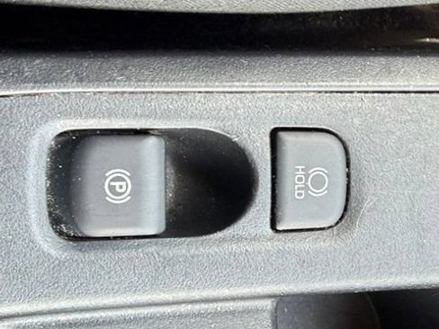 Used 2024 Toyota Corolla LE FWD image 25