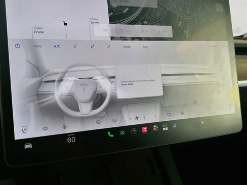 Used 2023 Tesla Model Y Long Range AWD/4WD image 23