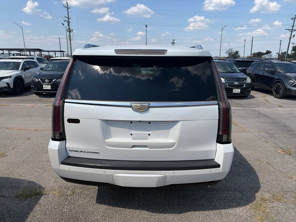 Used 2016 Cadillac Escalade ESV Platinum AWD/4WD image 5