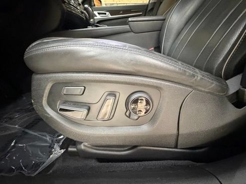Used 2015 Hyundai Genesis 3.8 w/ Option Group 03 AWD/4WD image 30