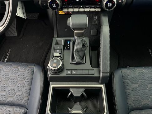 New 2025 Toyota 4Runner 4WD image 18