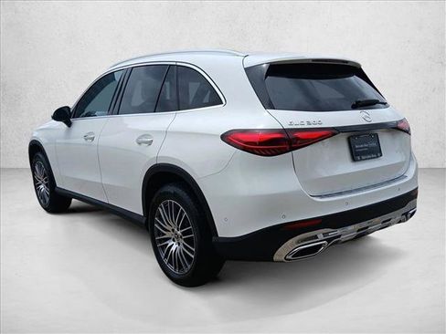 Certified 2026 Mercedes-Benz GLC 300 image 8