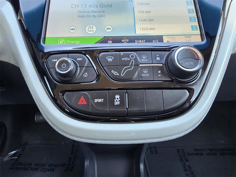 Used 2020 Chevrolet Bolt LT image 16