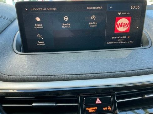 Used 2023 Acura MDX FWD image 35