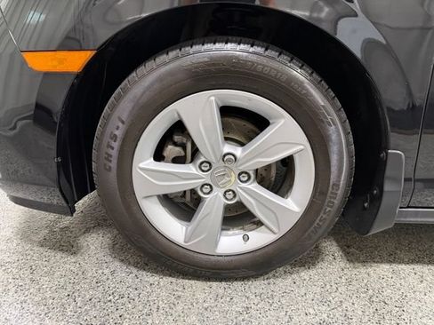 Used 2019 Honda Odyssey EX image 27