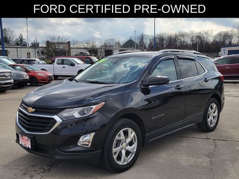 Used 2020 Chevrolet Equinox LT image 2