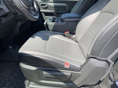 New 2023 RAM 5500 Tradesman RWD image 10