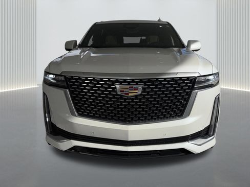 Used 2024 Cadillac Escalade ESV Premium Luxury image 1