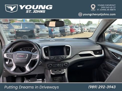 Used 2023 GMC Terrain SLT AWD/4WD image 9