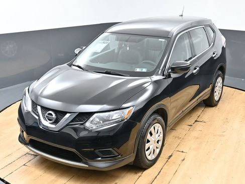 Used 2015 Nissan Rogue S image 38