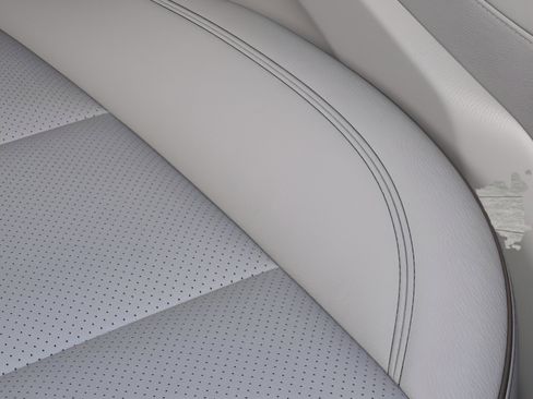 New 2026 Buick Enclave Avenir image 21