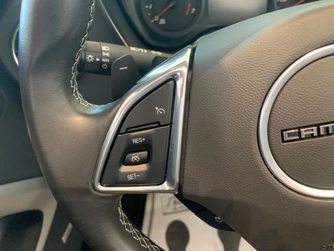 Used 2023 Chevrolet Camaro LT w/ Technology Package RWD image 9
