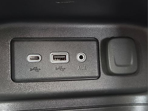 Used 2022 Chevrolet Equinox LT FWD image 17
