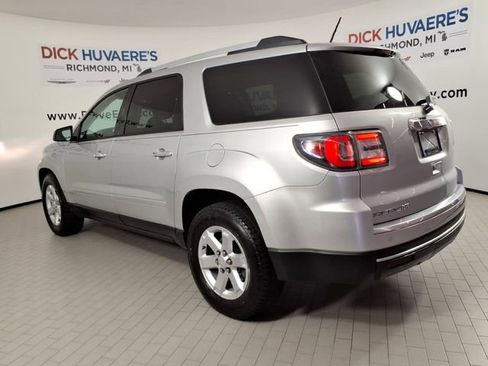 Used 2016 GMC Acadia SLE FWD image 6