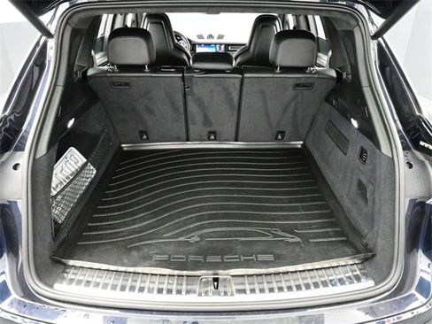 Used 2021 Porsche Cayenne GTS image 16