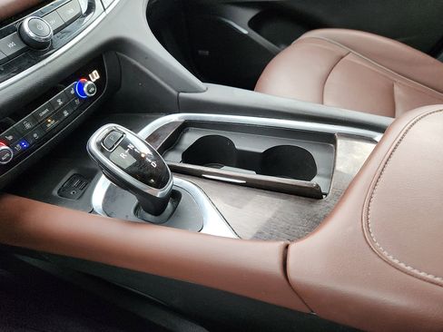 Used 2020 Buick Enclave Avenir w/ Avenir Technology Package image 20