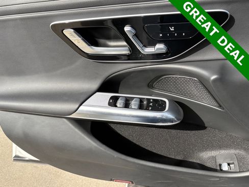 Used 2025 Mercedes-Benz E 350 E 350 image 24