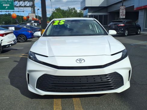 Certified 2025 Toyota Camry LE FWD image 2
