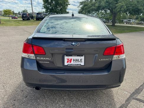 Used 2013 Subaru Legacy 2.5i Limited AWD/4WD image 8