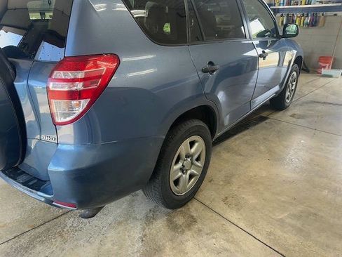 Used 2010 Toyota RAV4 4WD w/ Base L4 Extra Value Pkg image 7