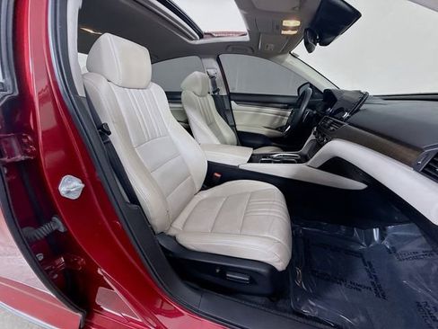 Used 2022 Honda Accord EX-L image 26