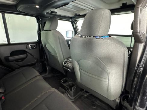 Certified 2025 Jeep Wrangler Unlimited Sport AWD/4WD image 34