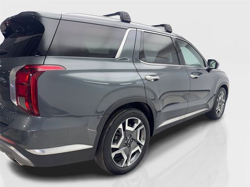 Used 2023 Hyundai Palisade Limited image 13