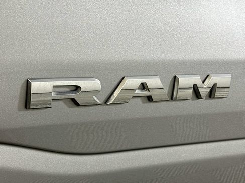 Used 2022 RAM 1500 Big Horn RWD image 25