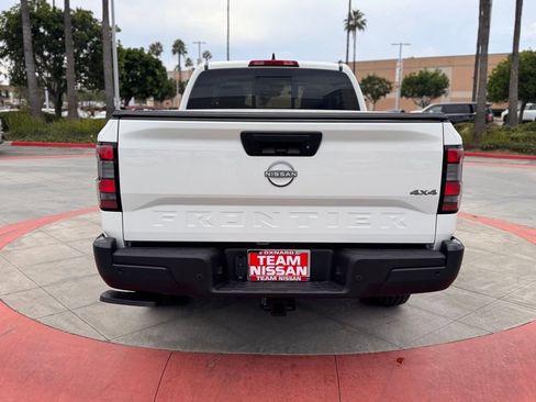 New 2026 Nissan Frontier S image 6