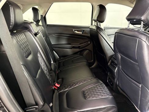 Used 2024 Ford Edge Titanium image 16