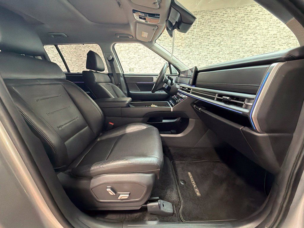 Certified 2024 Hyundai Santa Fe Limited AWD/4WD image 11