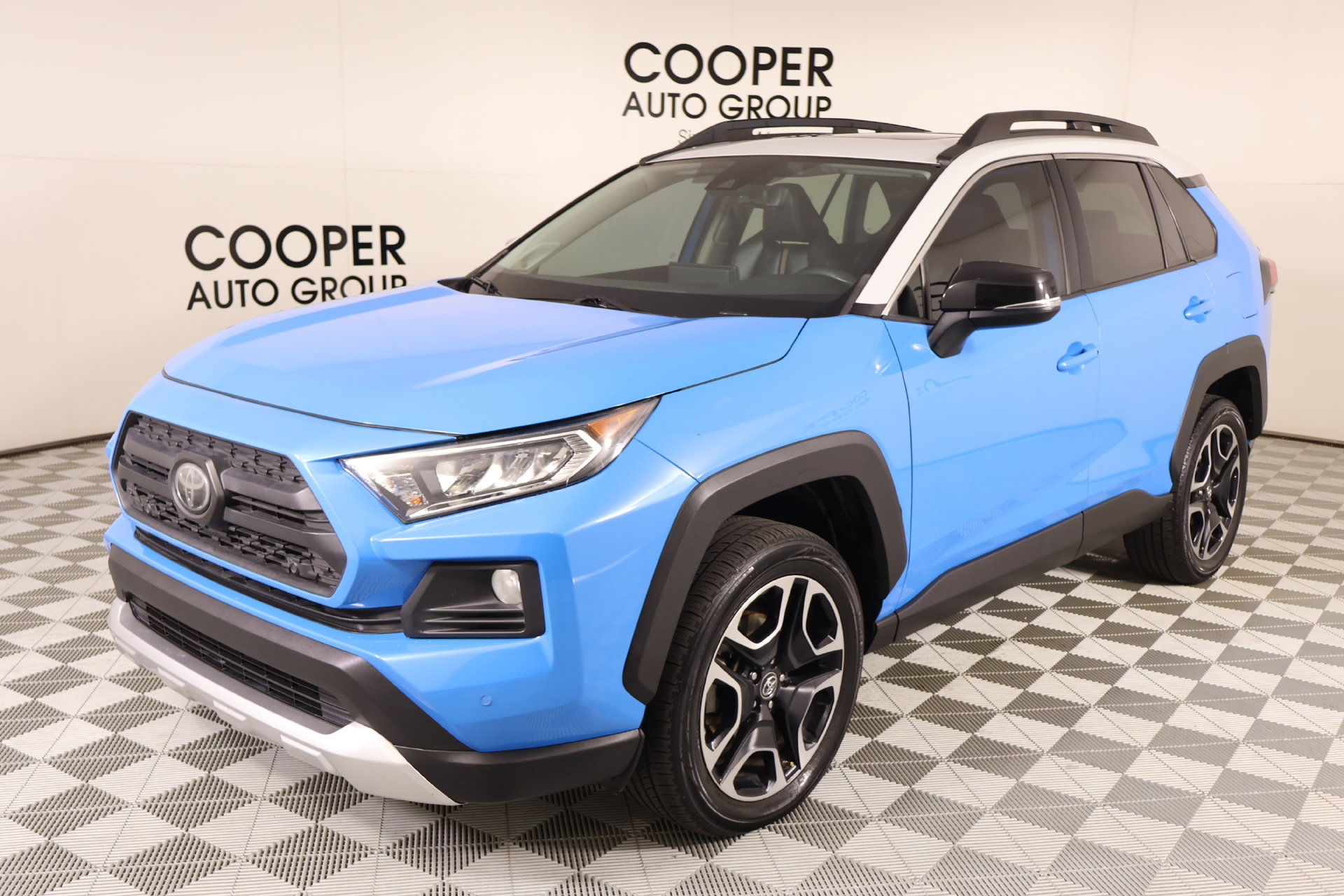 Used 2019 Toyota RAV4 Adventure w/ Advanced Technology Package AWD/4WD image 11
