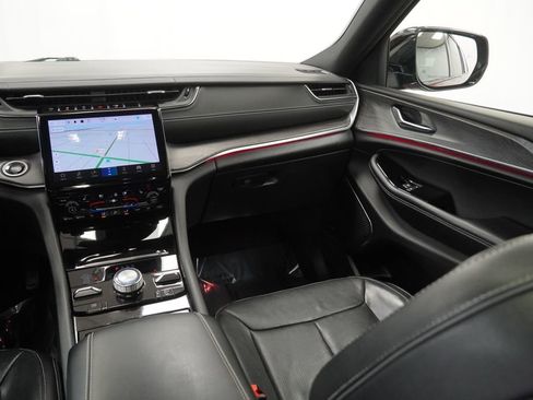 Certified 2023 Jeep Grand Cherokee L Overland image 31