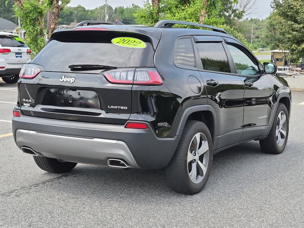 Used 2022 Jeep Cherokee Limited AWD/4WD image 3