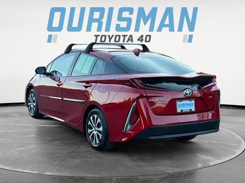 Used 2022 Toyota Prius Prime XLE image 4