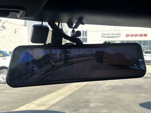 Used 2017 Jeep Wrangler Unlimited Sport image 28