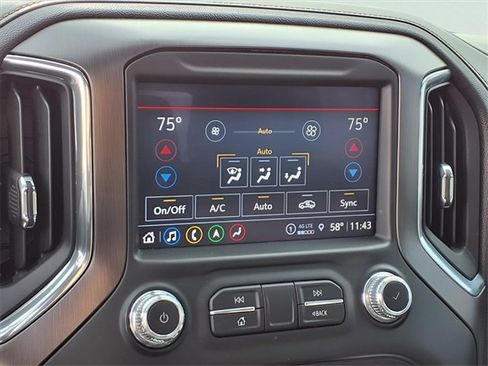 Certified 2023 GMC Sierra 2500 AT4 w/ AT4 Preferred Package image 7