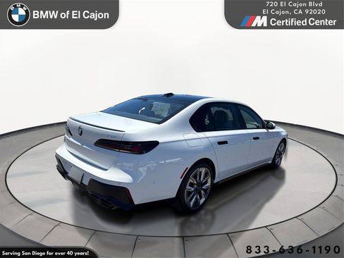 New 2025 BMW 760i xDrive image 5