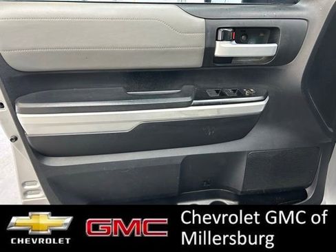 Used 2017 Toyota Tundra Limited AWD/4WD image 14