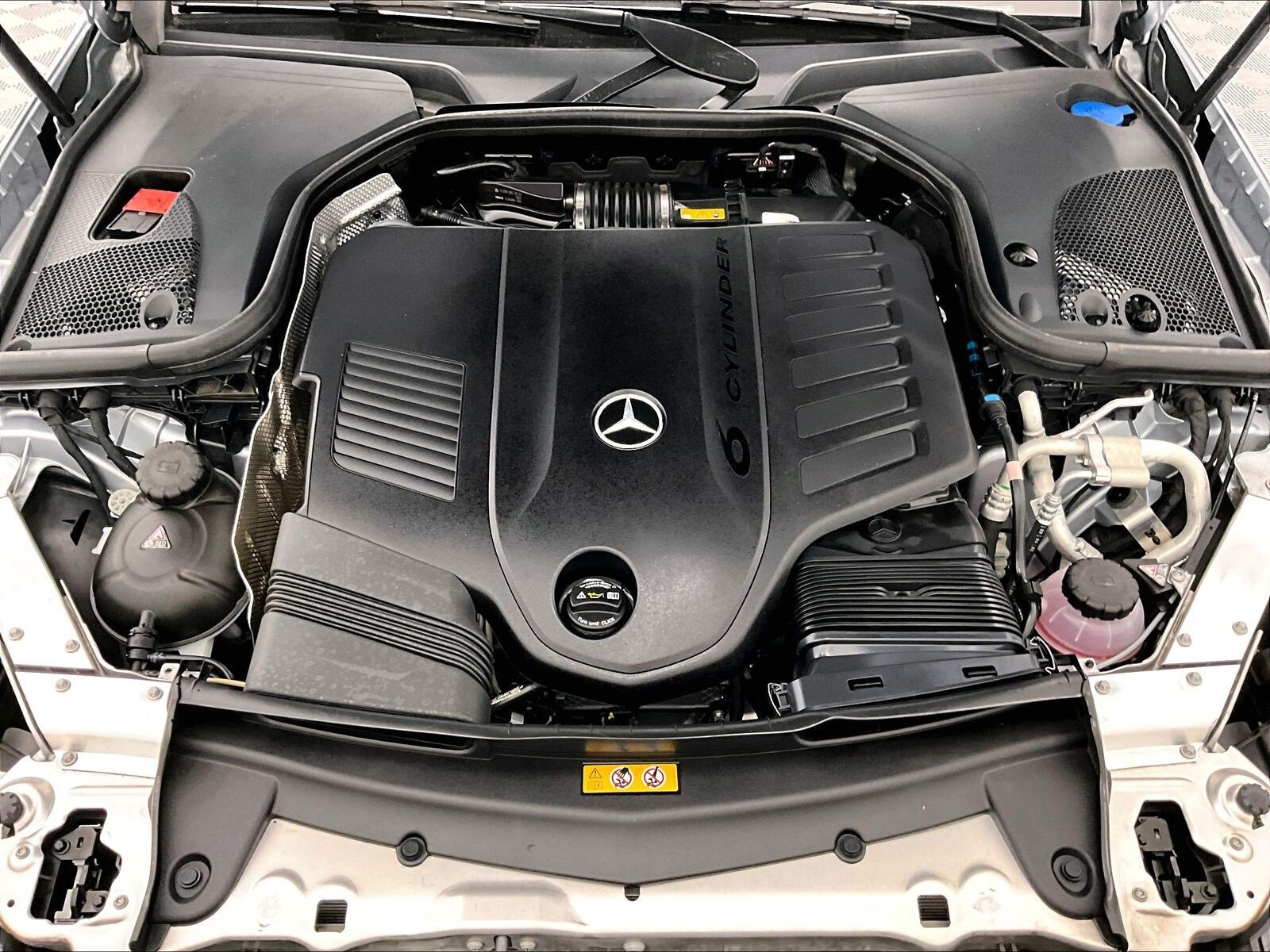 Certified 2023 Mercedes-Benz E 450 Cabriolet image 9