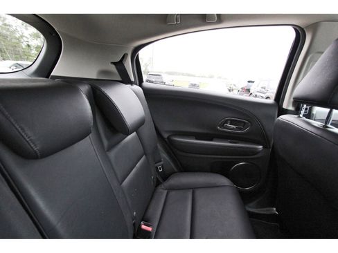 Used 2017 Honda HR-V EX-L image 14