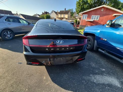 Used 2023 Hyundai Sonata SEL w/ Preferred Accessory Package FWD image 6