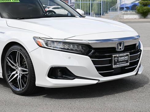 Used 2022 Honda Accord Touring image 9