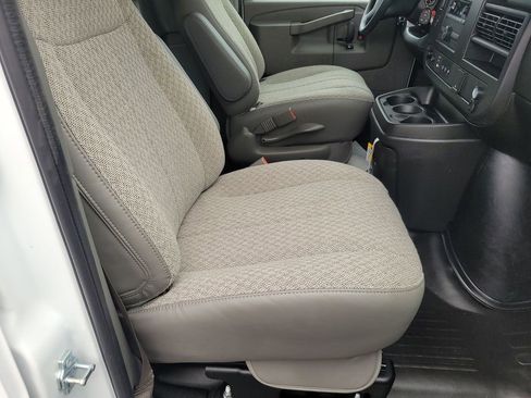 New 2025 Chevrolet Express 2500 w/ Driver Convenience Package image 25